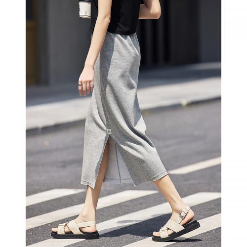 德玛纳夏季新品绿色半身裙女夏季新款中长款休闲高腰显高显瘦