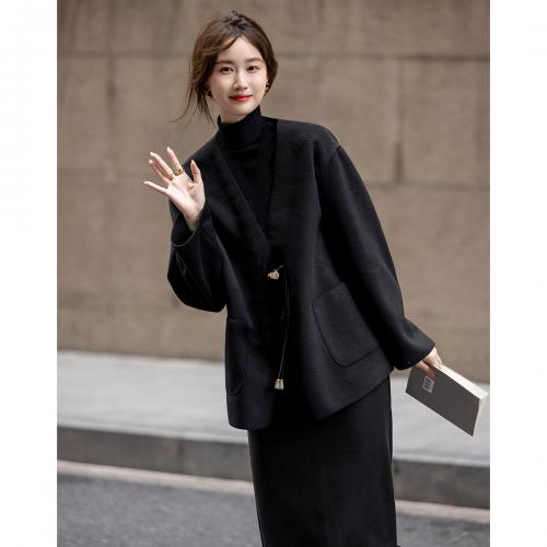 【墨雨云间】24冬款国风新中式牛角扣挂绳松弛A字好搭女式外套