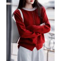 【圣情以待】秋冬慵懒风拼色圆领纤绒纱线衫温柔珍珠针织衫女上衣