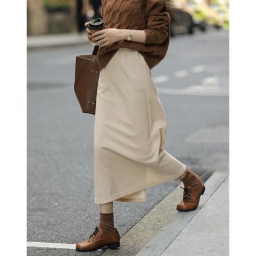 【舒适百搭】2024冬款灯芯条松紧腰复合绒长半裙