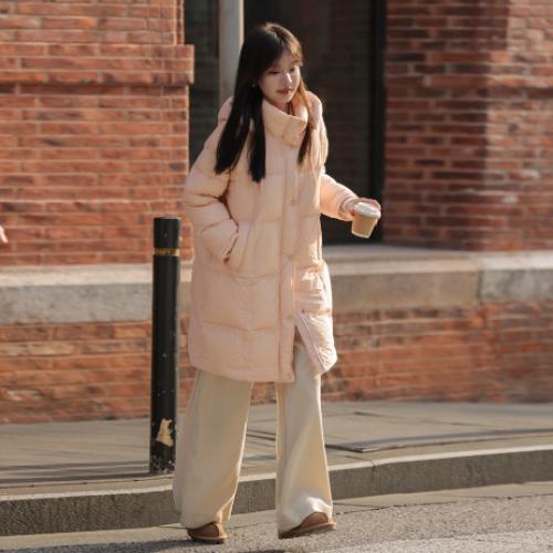 【满满温柔】2024冬款中长款连帽时尚简约云朵超柔羽绒服女