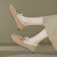 2023年冬季新款日常通勤百搭美拉德色系绒面金属饰扣圆头毛毛鞋