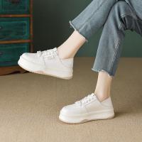 2024夏季时尚潮流简约字母印花舒适两穿厚底小白鞋女休闲鞋