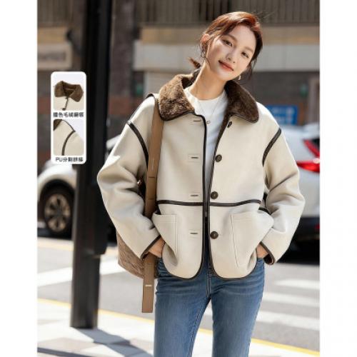 【绒冬暖境】冬季复合撞色毛绒翻领PU分割拼接加绒保暖女式外套