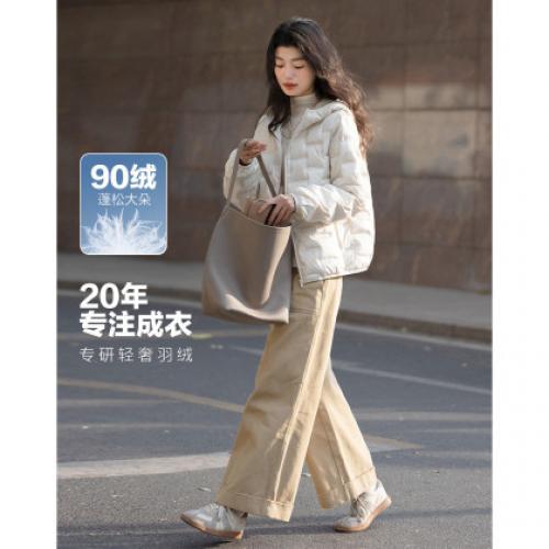 【奶球初雪】冬季高暖90鸭绒云梯格压胶直充织带包边女式羽绒服