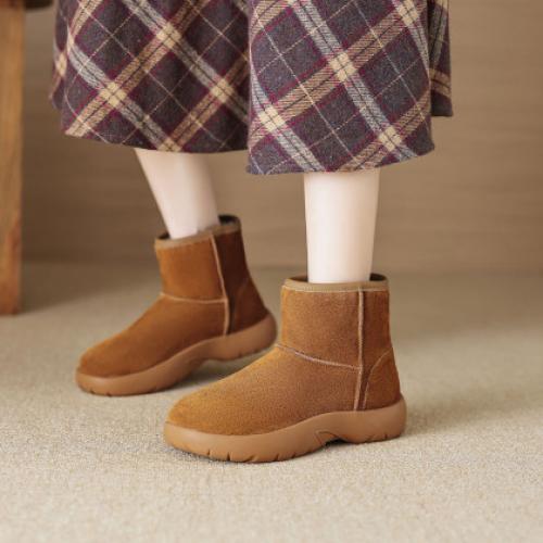 潮流简约日常通勤纯色百搭牛反绒雪地靴女靴