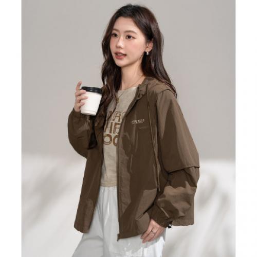 唐狮2025年秋季新款女外套短款连帽休闲设计感外套超好看风衣夹克