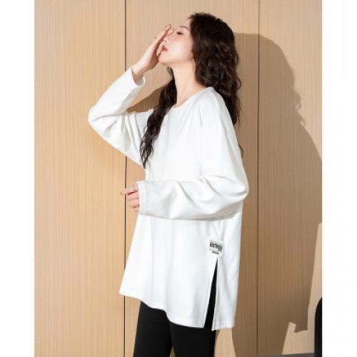 唐狮2026春秋女简约下摆开叉长袖打底衫百搭净色简约内搭高级感