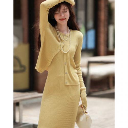 【奶油针织套装】2026春温柔风圆领开衫背心连衣裙小个子女式两件套