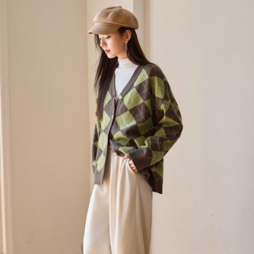 【文艺知识分子】秋季复古风菱格V领开衫慵懒风软糯针织衫女上衣