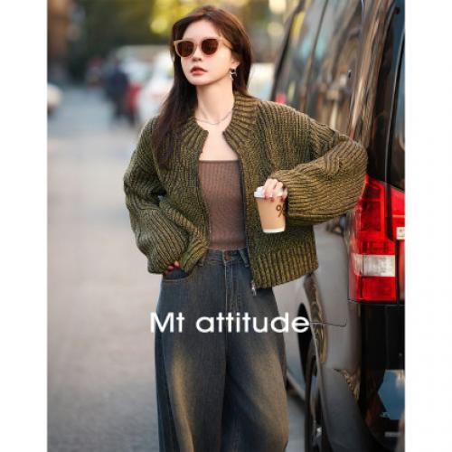 【显白】秋季重工设计 粗针小众设计针织开衫短外套