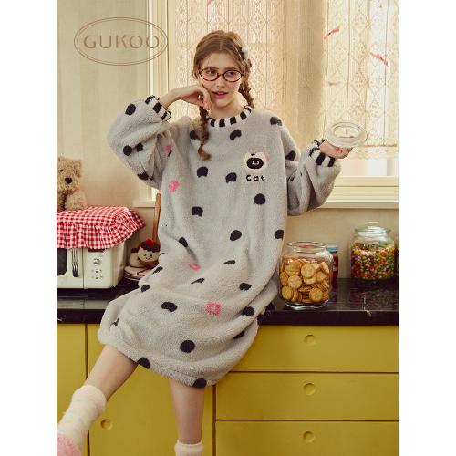 Gukoo/果壳睡裙圆领冬季加厚舒适卡通珊瑚绒宽松睡衣可外穿