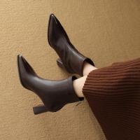 【极简显高】25冬细铁头纯色百搭简约短靴立体剪裁修饰腿型女靴