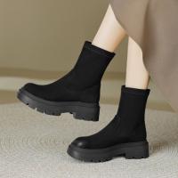 2023秋冬新款时尚简约通勤日常百搭纯色绒面圆头擦色瘦瘦靴