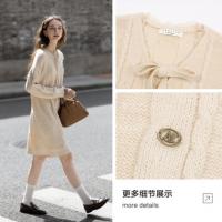 唐狮2026秋冬季毛衣裙女甜美领口绑带设计感秋季穿搭长袖连衣裙