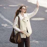 唐狮2026秋冬季短款马甲棉衣女拼接仿羔毛翻领外穿背心保暖时尚