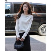 【又是暖云天】秋季甜美风珍珠装饰圆领线衫气质亮片针织衫女上衣