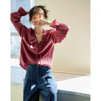 【色彩哲学家】秋季多巴胺木耳花边气质V领衬衫宽松藏肉女式上衣